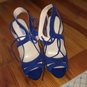 Blue Guess high heels